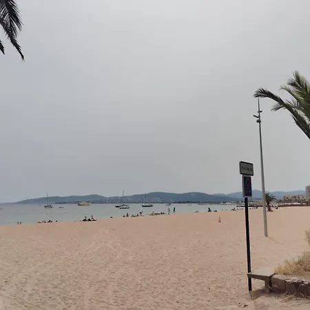 T3 Avec Piscine Et Proche De La 5mns A Pied * Saint-Raphaël
