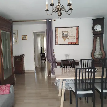 T3 Avec Piscine Et Proche De La 5mns A Pied Saint-Raphaël